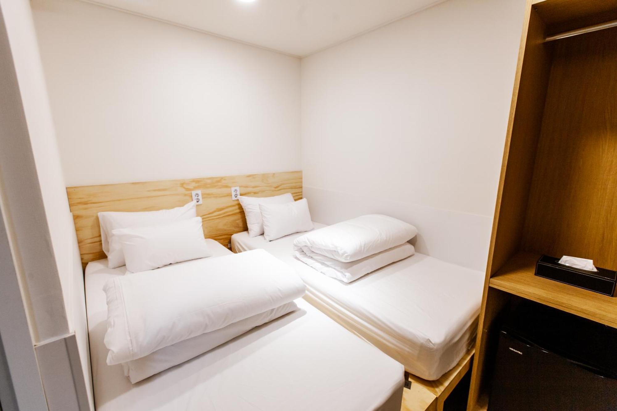 Hostel Seoulite Myeongdong Formerly - Step Myeongdong 2 Seoul